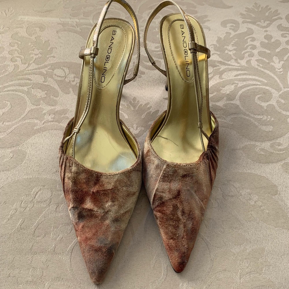 Bandolino Velvet Heels